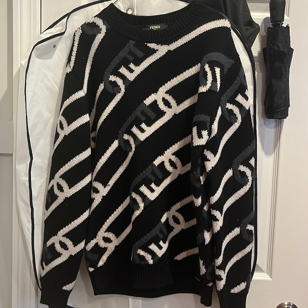 Fendi sweater
